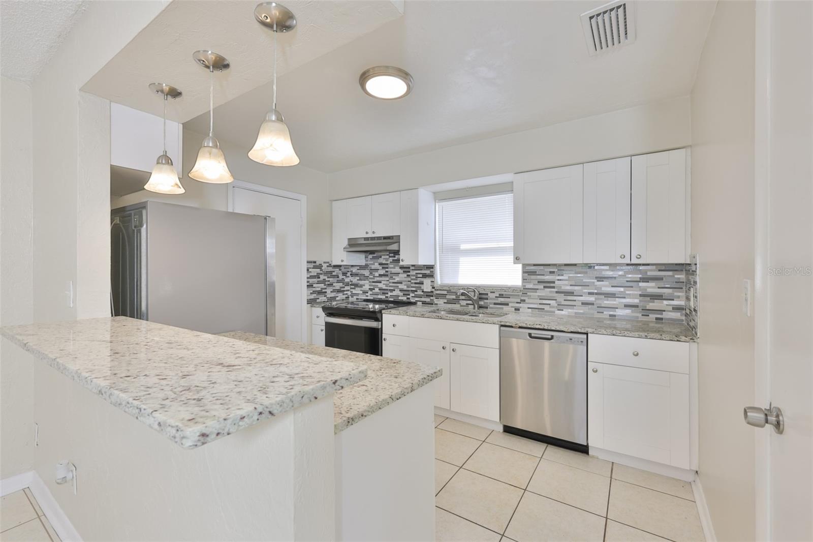 Image 7 of 32 For 1283 Palm Street B