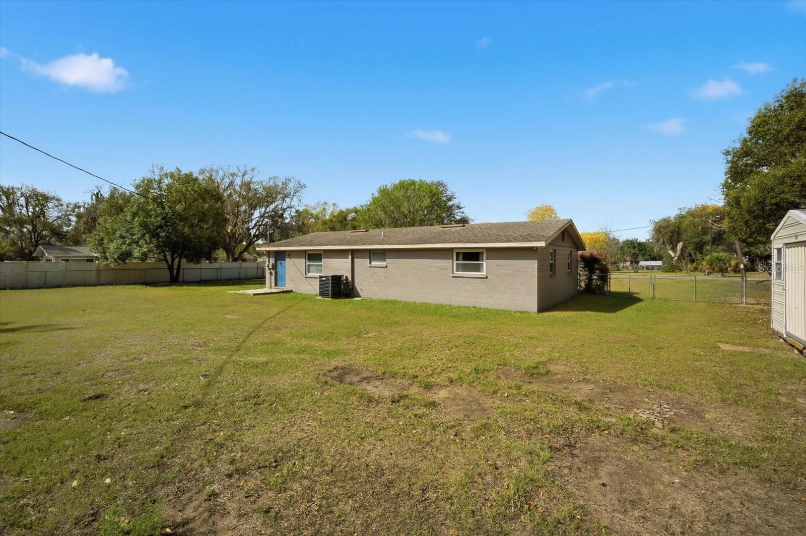 Image 24 of 28 For 7016 Davin Street