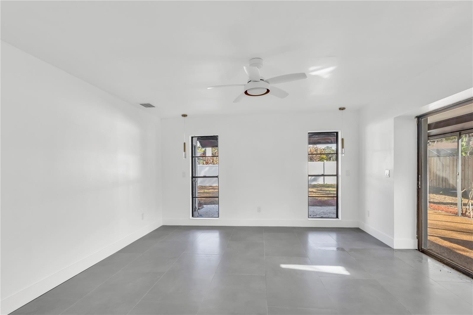 Image 10 of 60 For 3033 Wister Circle