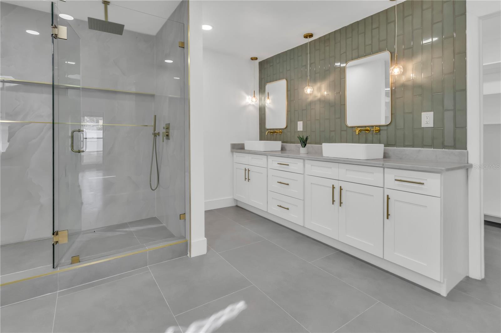 Image 18 of 60 For 3033 Wister Circle