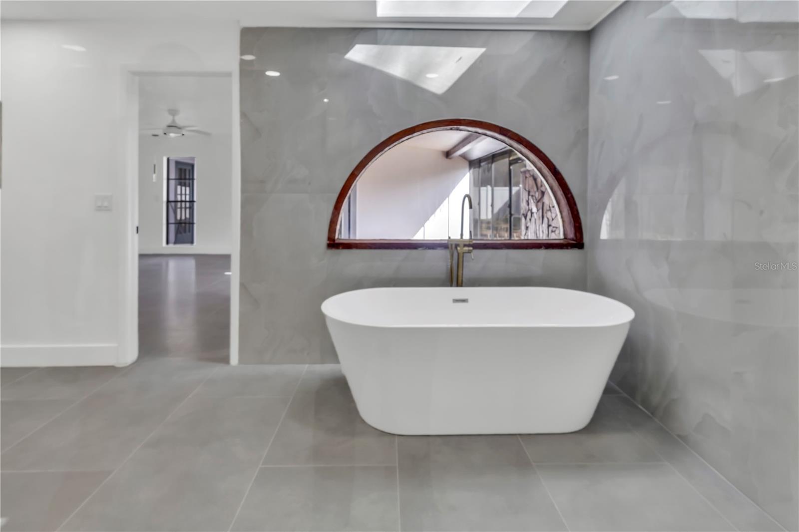 Image 22 of 60 For 3033 Wister Circle