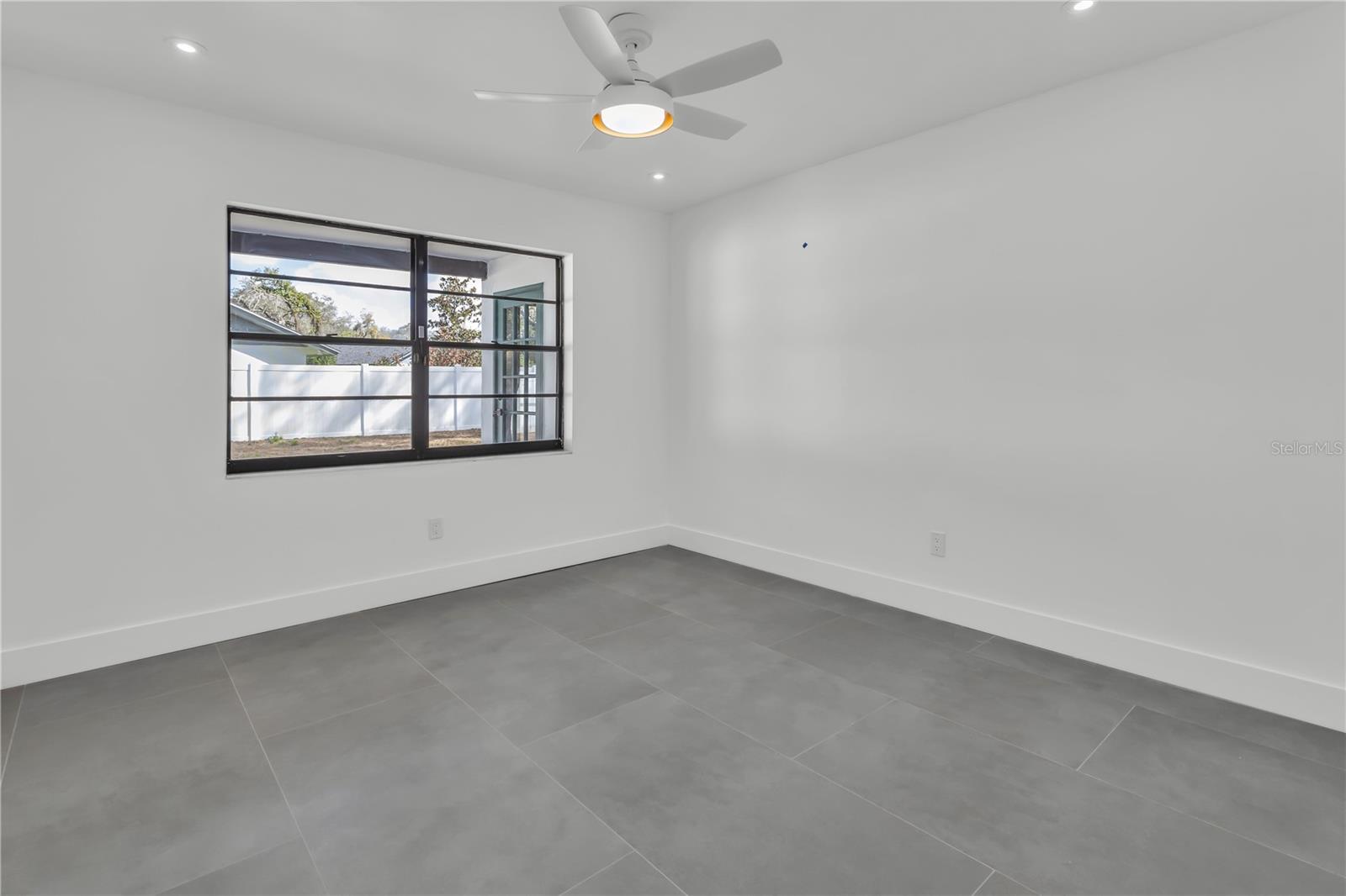 Image 24 of 60 For 3033 Wister Circle