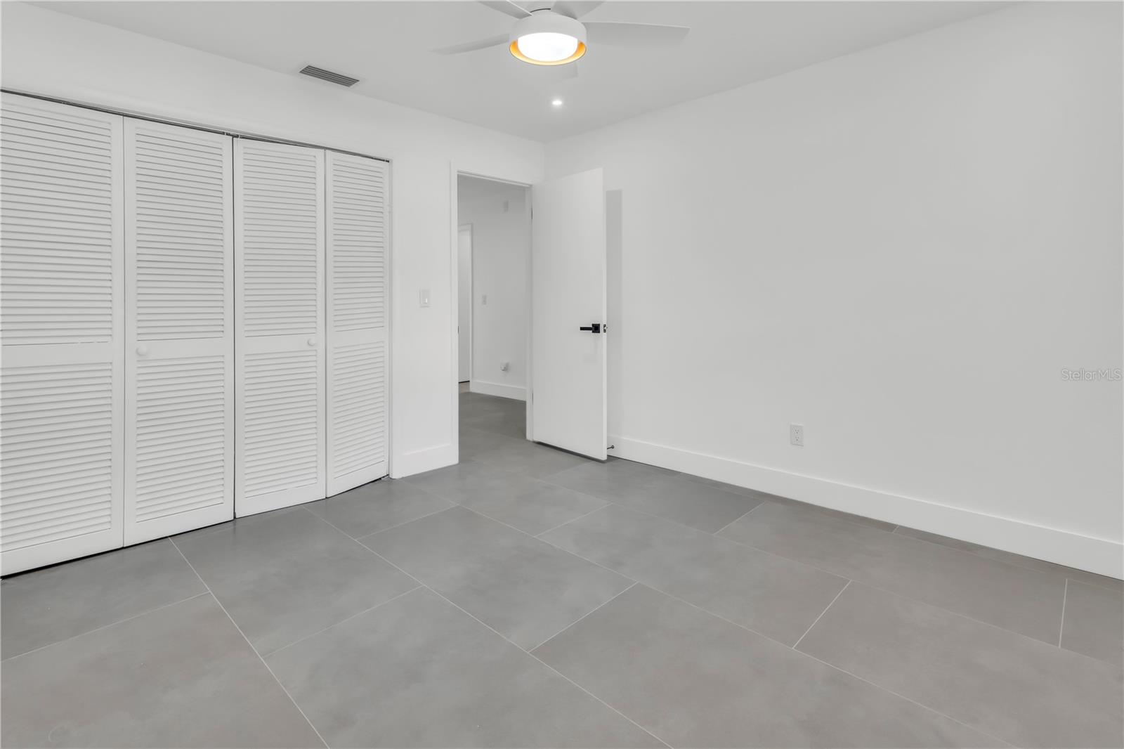 Image 26 of 60 For 3033 Wister Circle