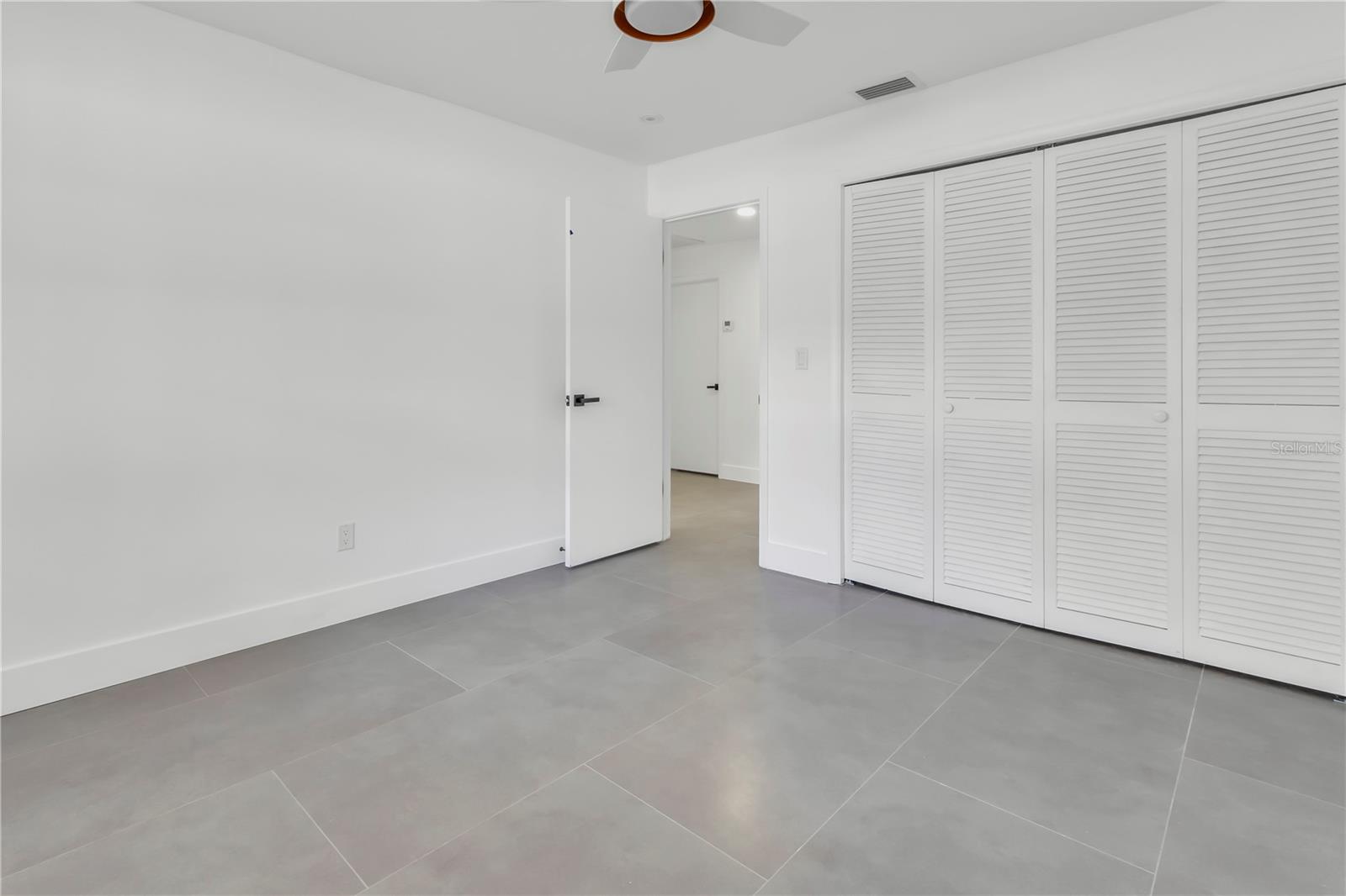 Image 29 of 60 For 3033 Wister Circle