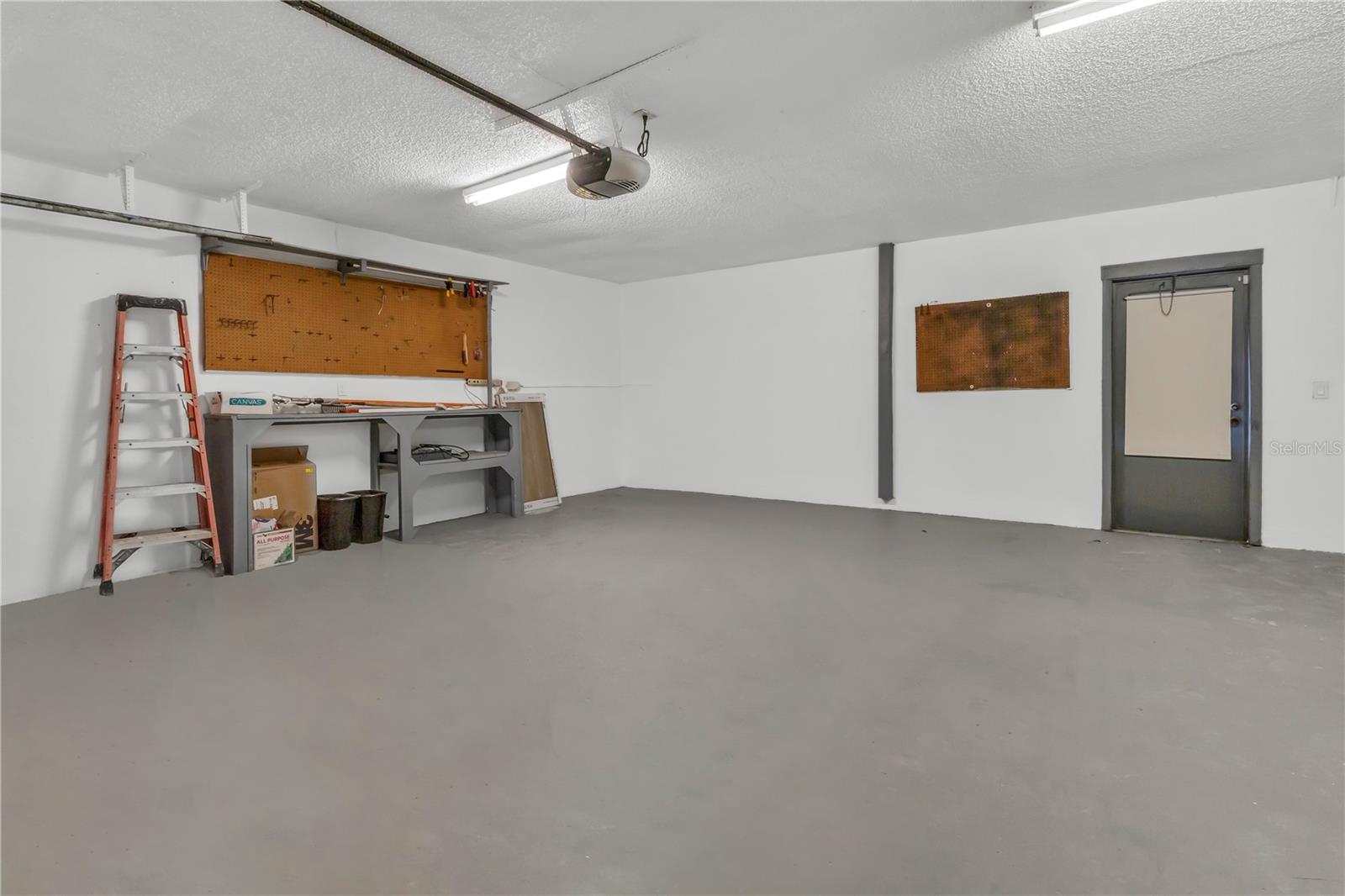 Image 40 of 60 For 3033 Wister Circle