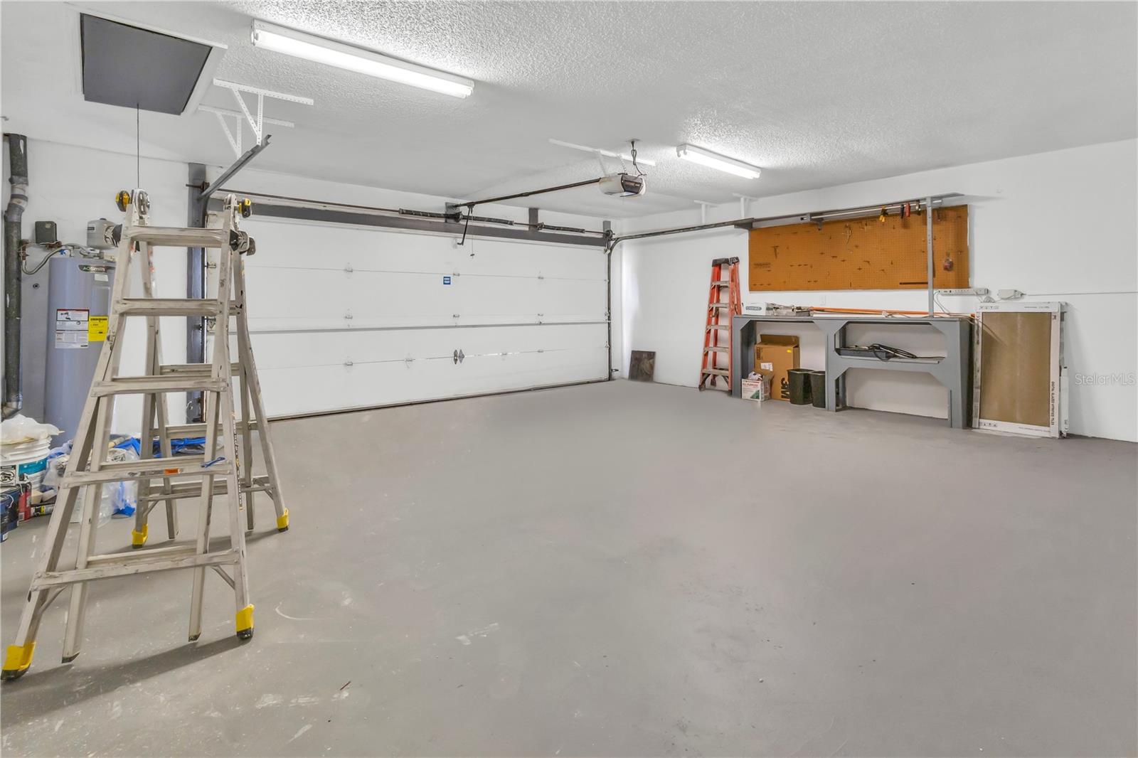 Image 41 of 60 For 3033 Wister Circle