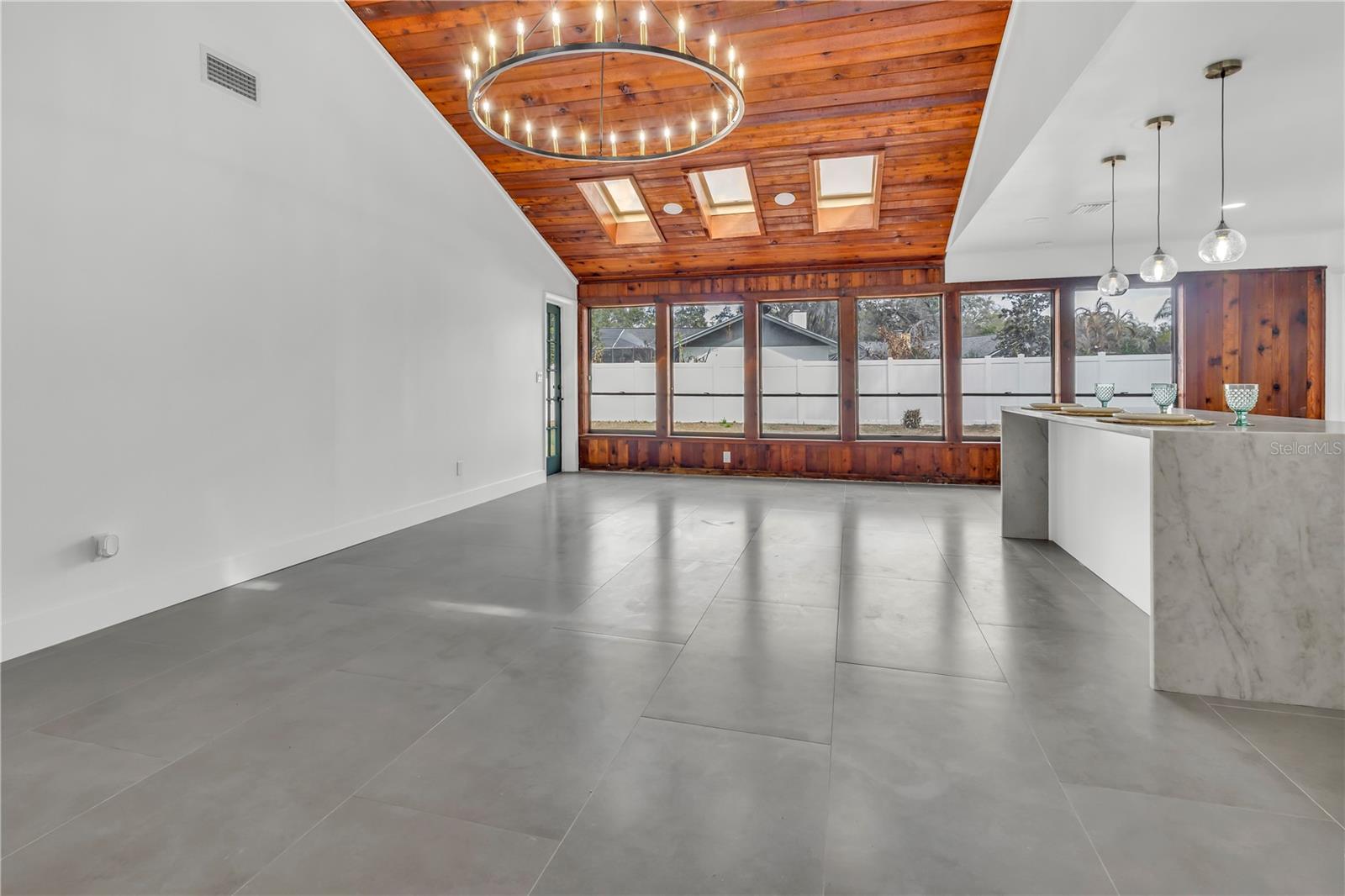 Image 42 of 60 For 3033 Wister Circle