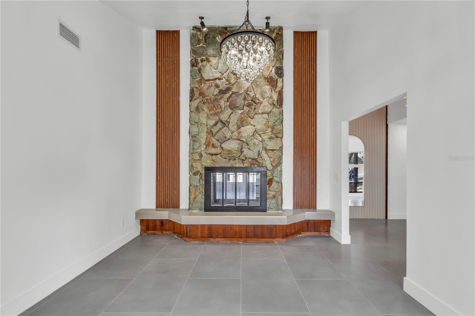 Image 8 of 60 For 3033 Wister Circle