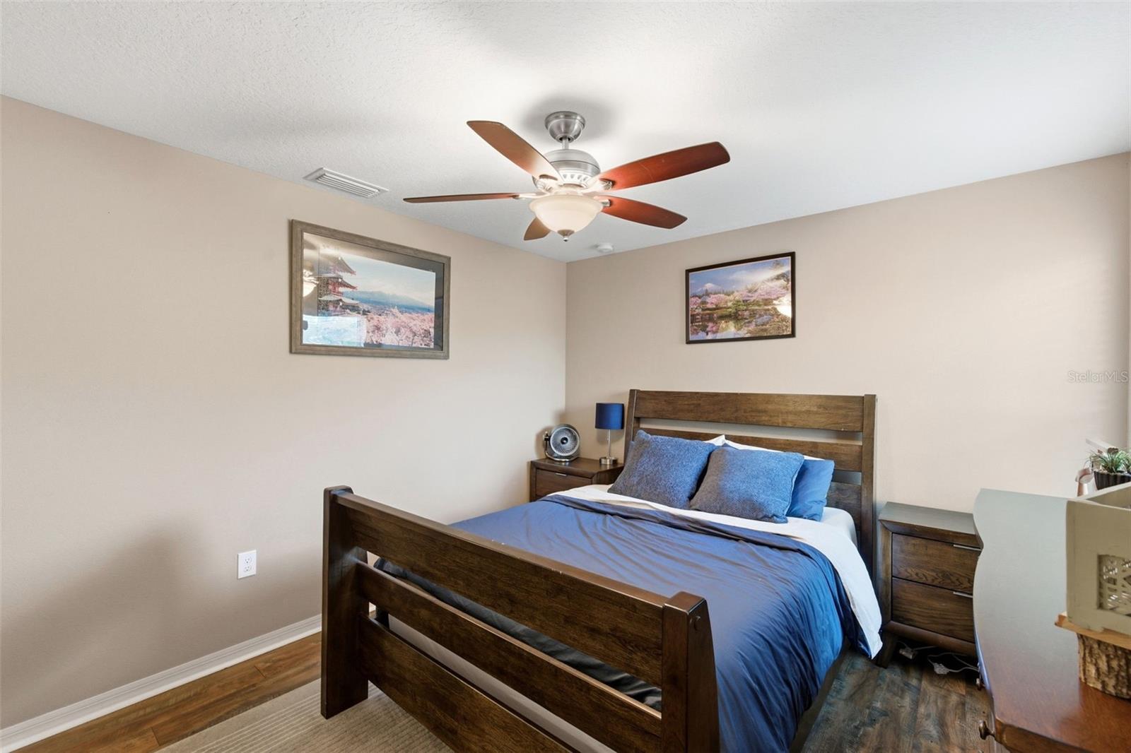 Image 13 of 36 For 6024 6th Street