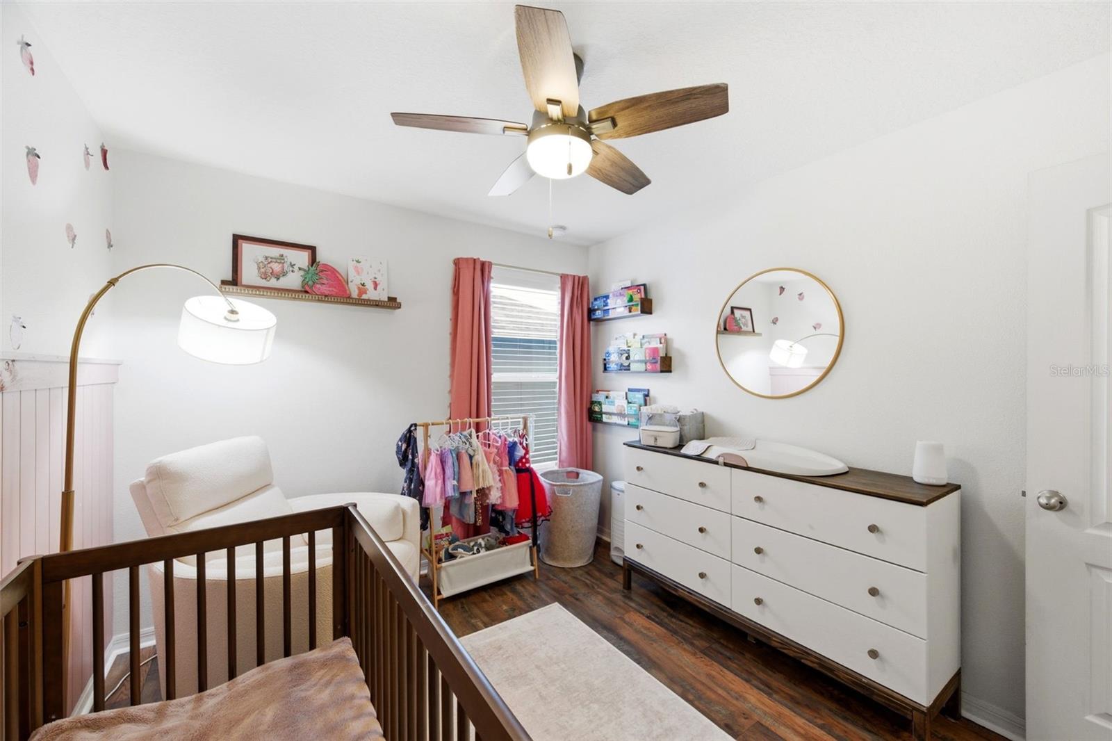 Image 18 of 36 For 6024 6th Street