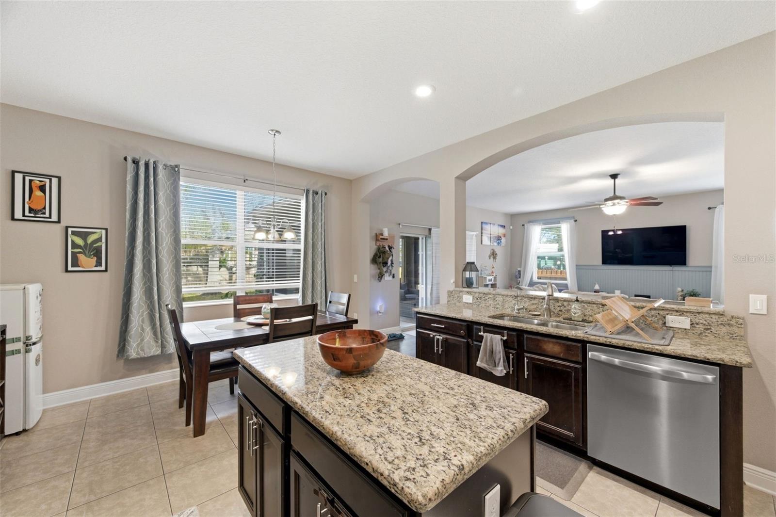 Image 23 of 36 For 6024 6th Street