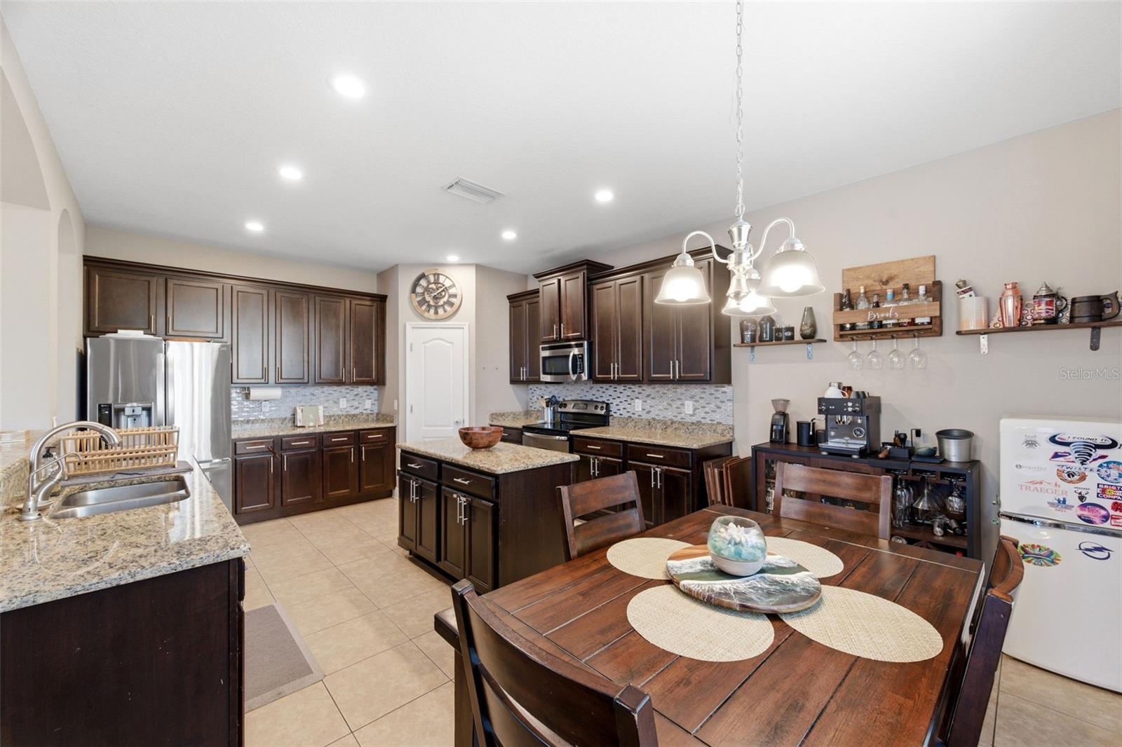 Image 27 of 36 For 6024 6th Street