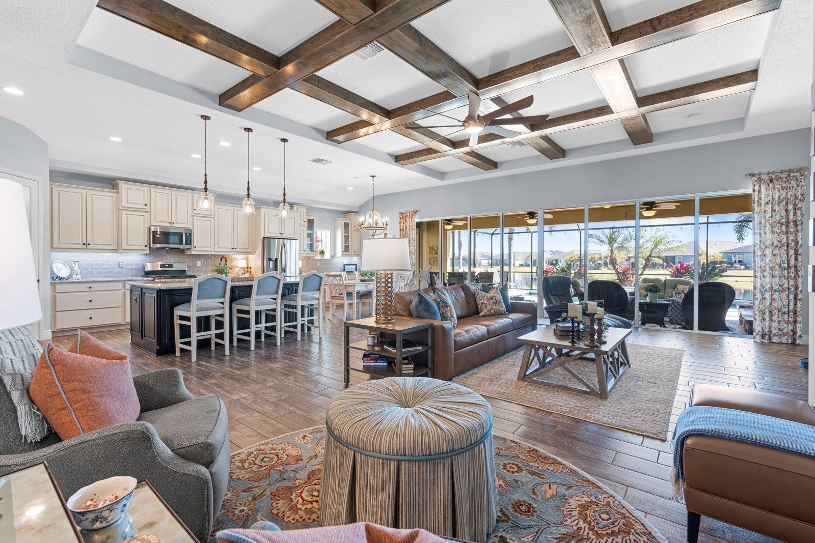 Listing photo id 16 for 7328 Paradiso Drive