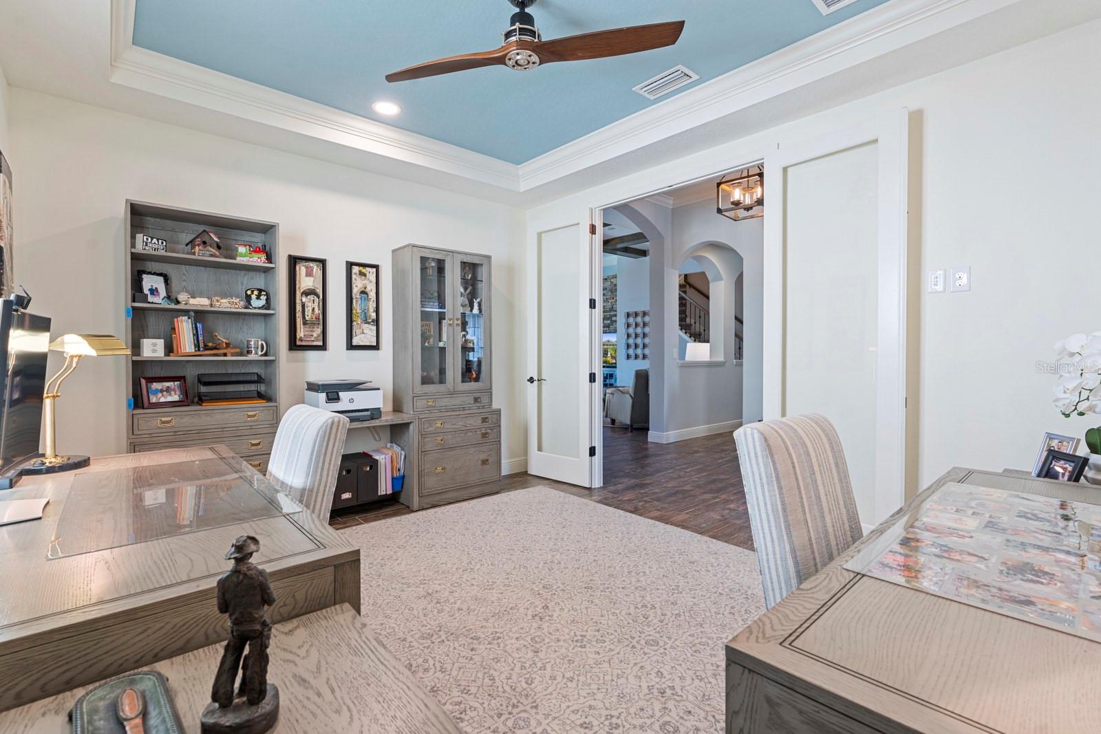 Listing photo id 32 for 7328 Paradiso Drive