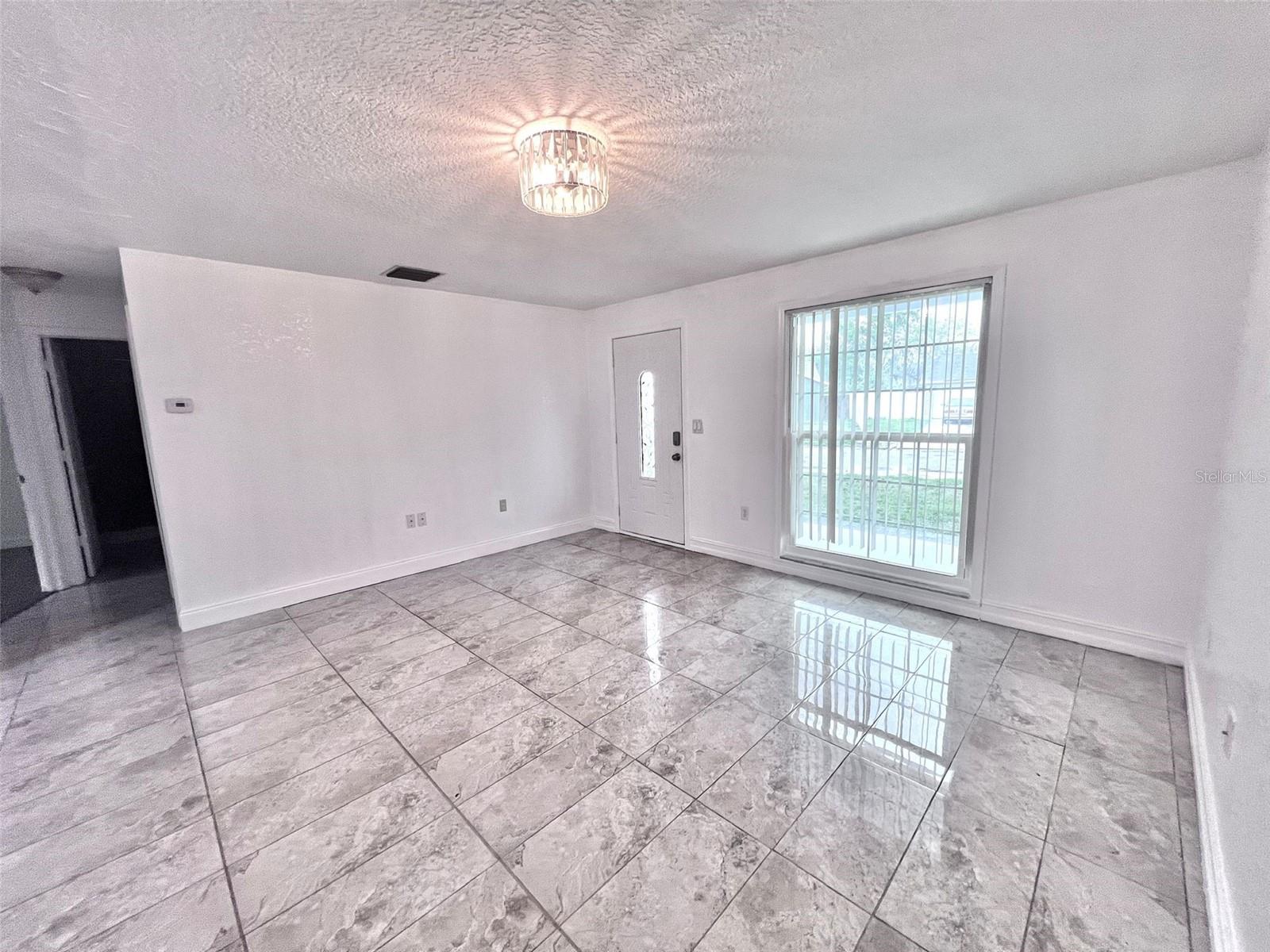 Image 10 of 41 For 3409 Vorden Street