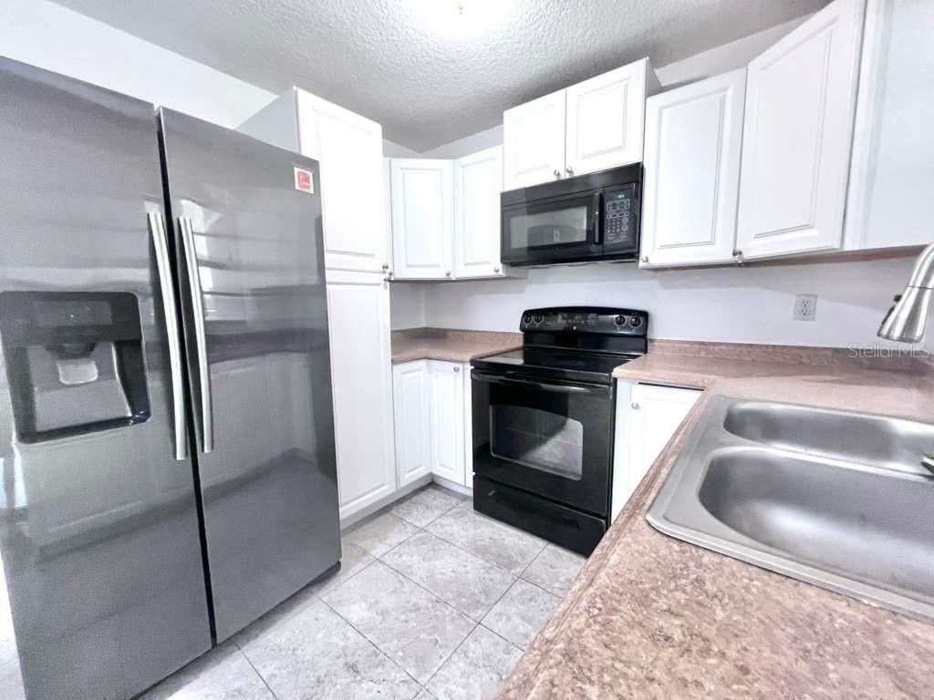 Image 17 of 41 For 3409 Vorden Street