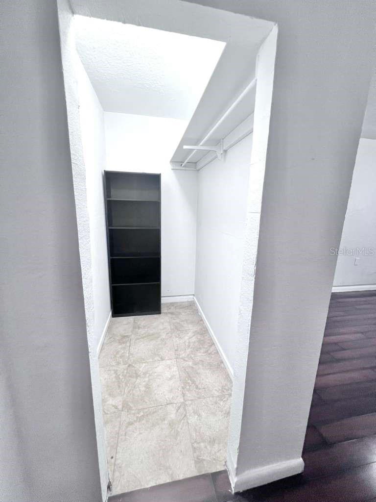 Image 28 of 41 For 3409 Vorden Street