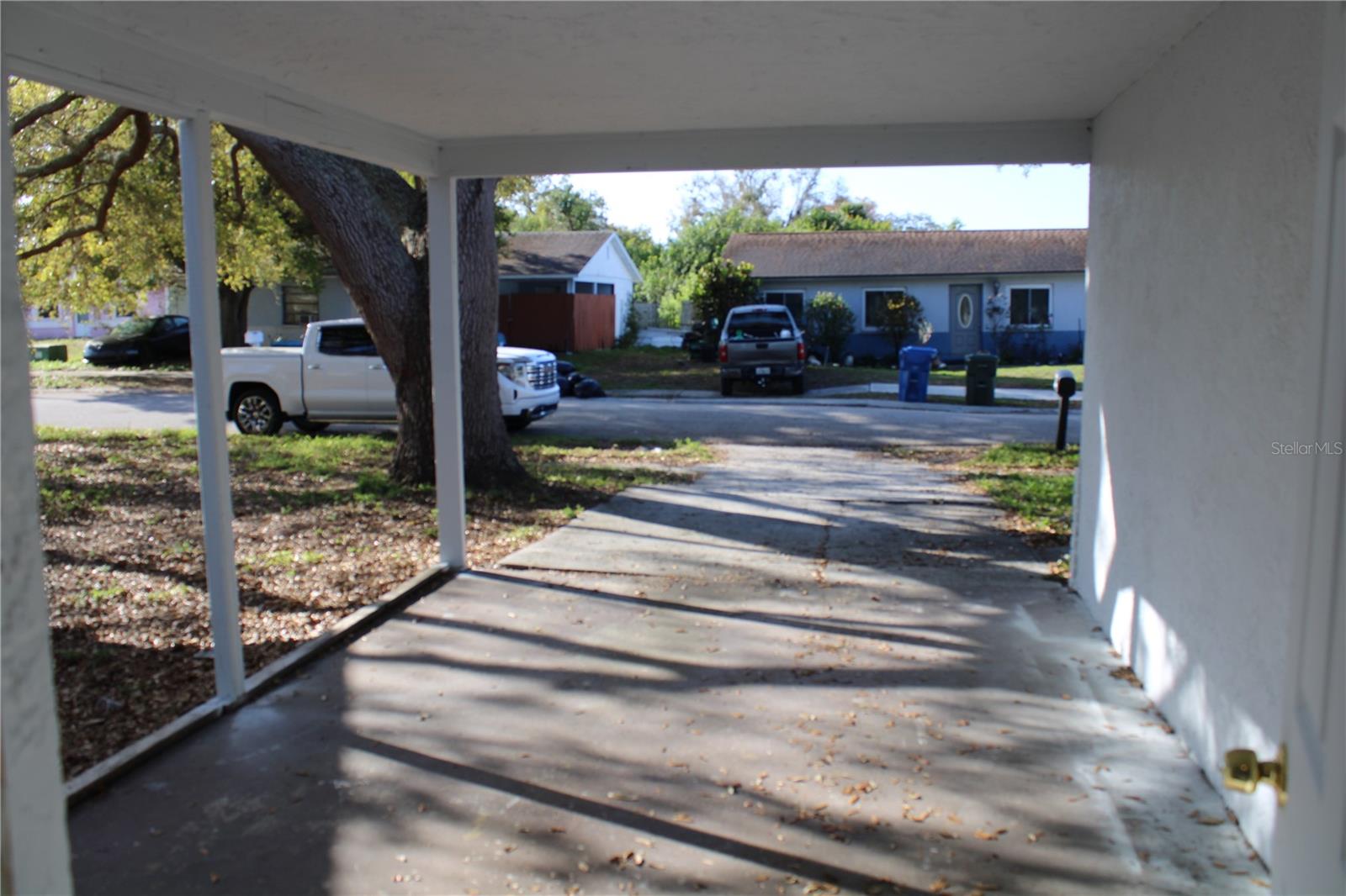 Image 11 of 13 For 11637 Kerry Court