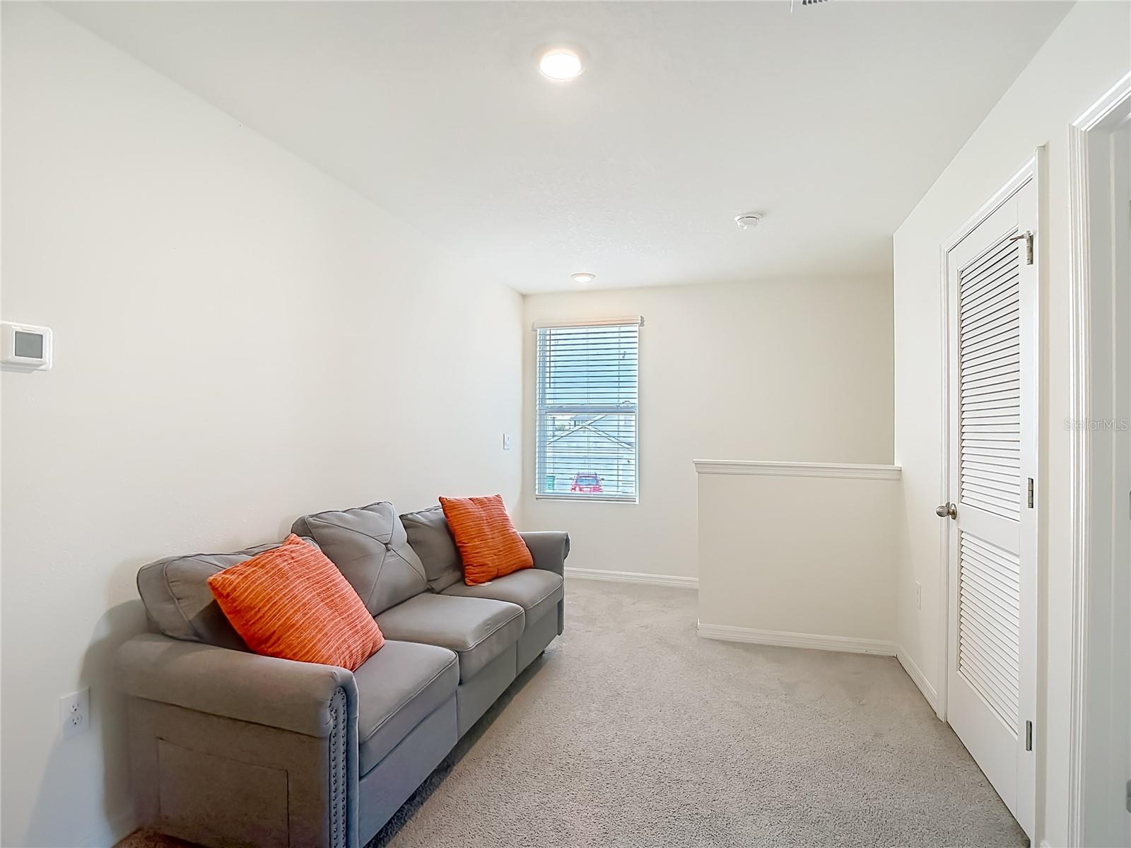 Listing photo id 26 for 7530 Broad Pointe Drive