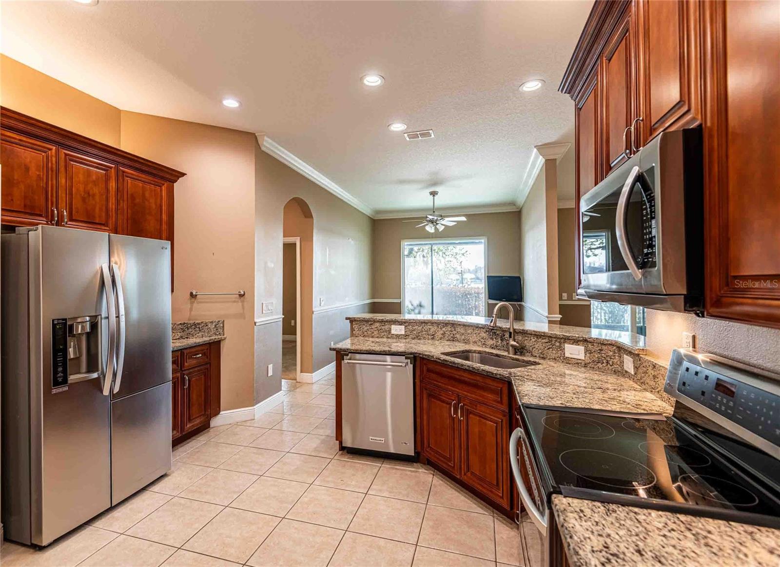 Image 16 of 32 For 6716 Magnolia Point Drive