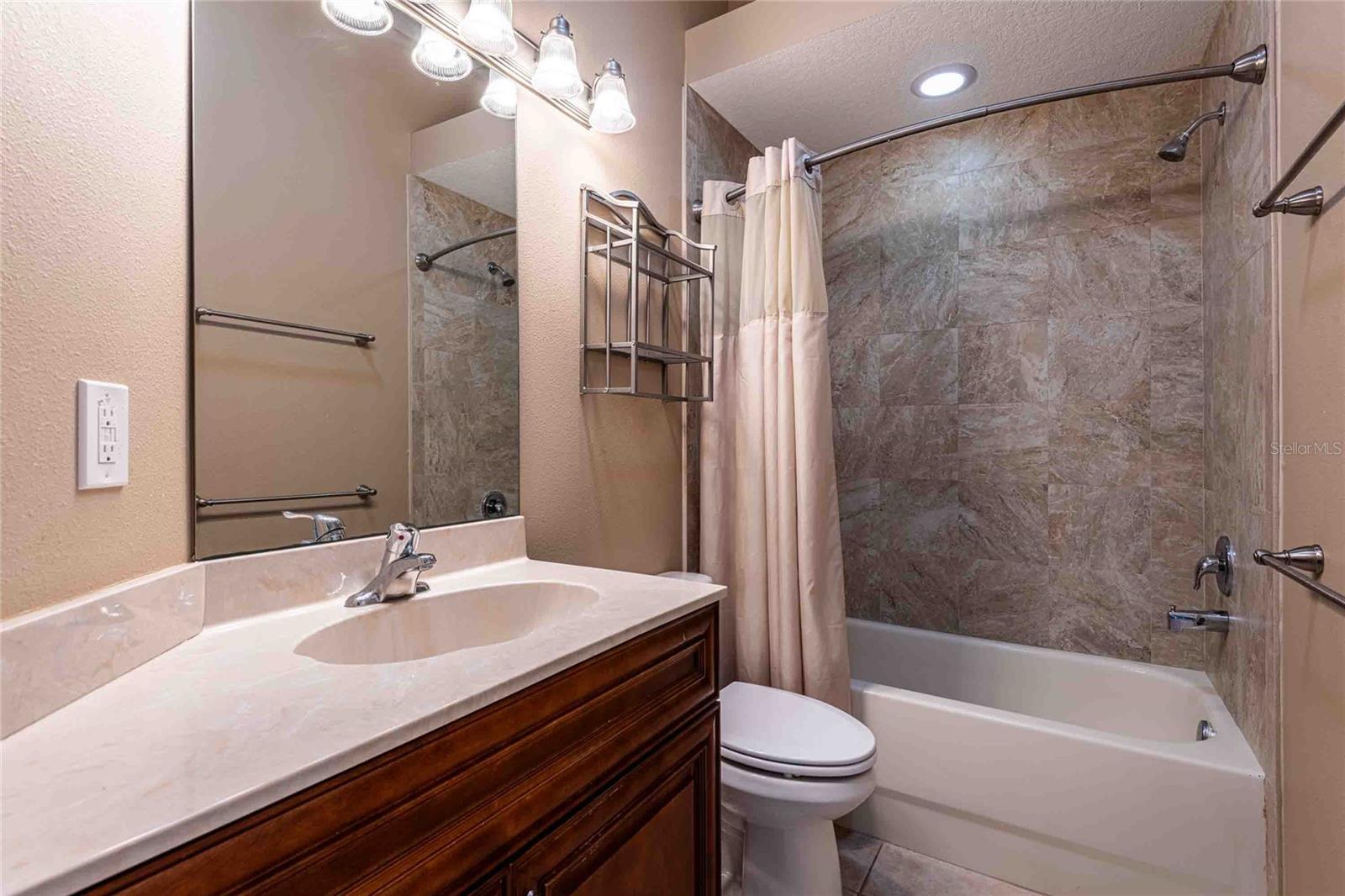 Image 22 of 32 For 6716 Magnolia Point Drive