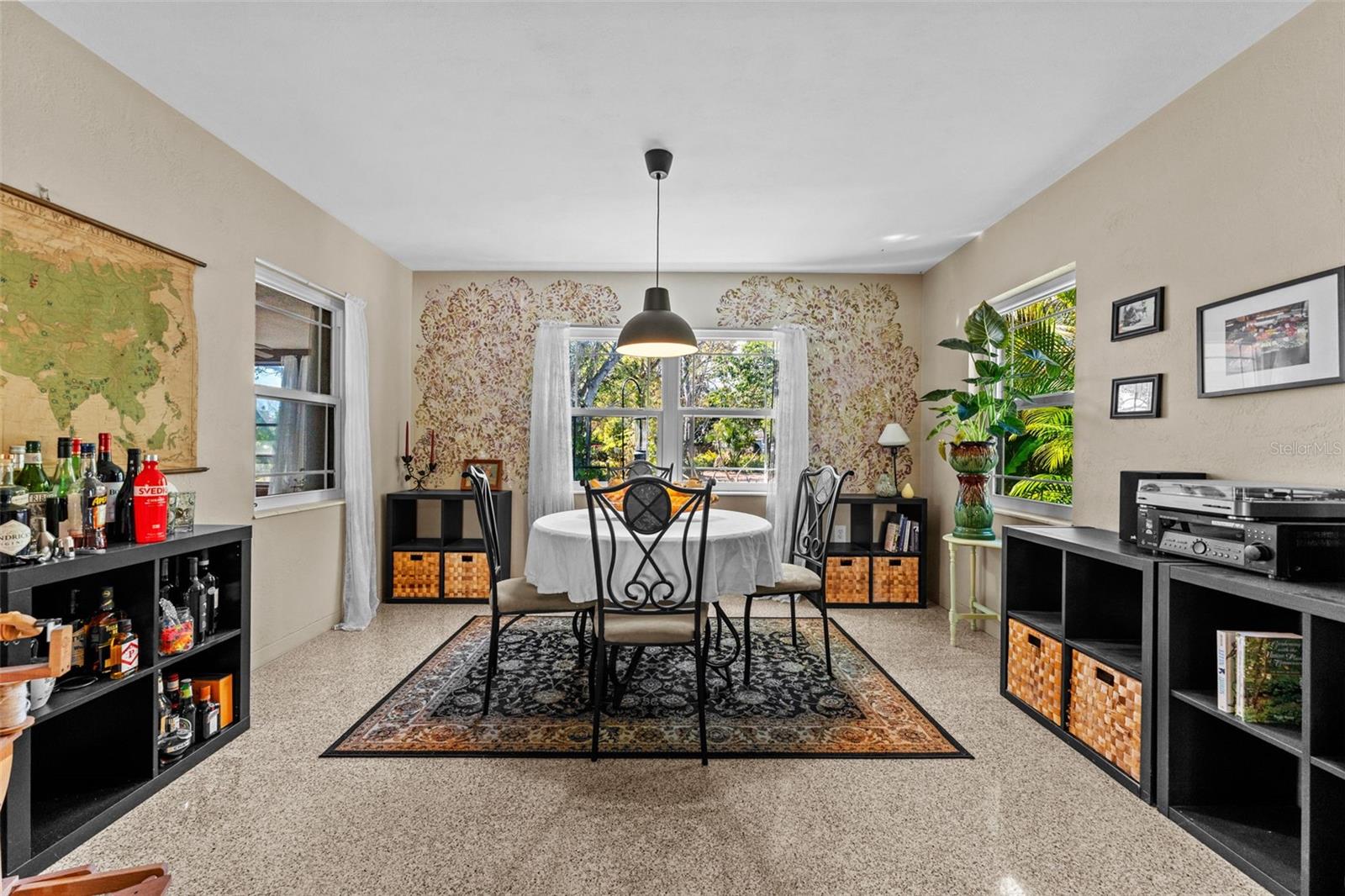 Image 11 of 28 For 701 52nd Avenue S