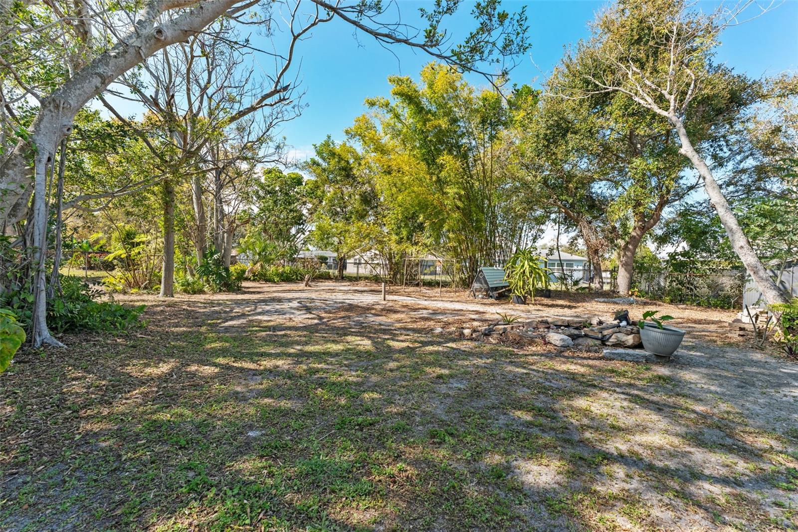 Image 22 of 28 For 701 52nd Avenue S