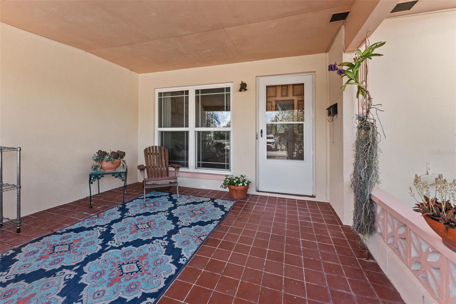 Image 4 of 28 For 701 52nd Avenue S