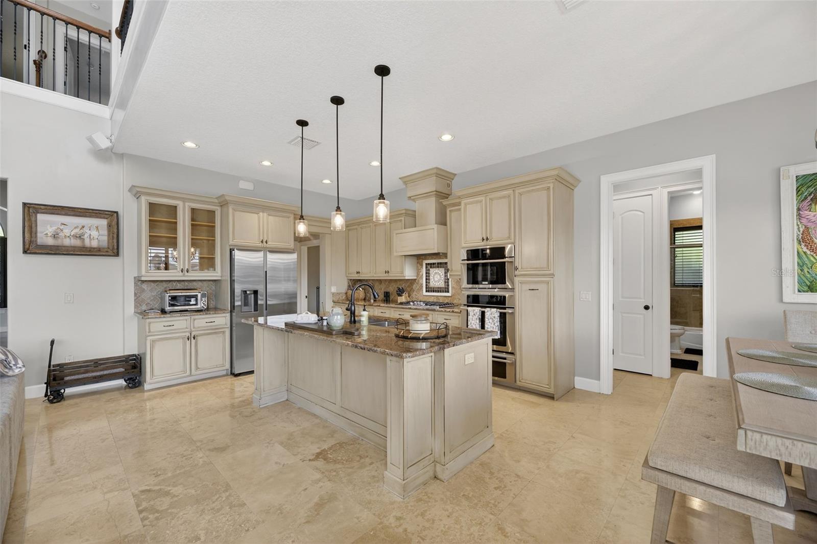 Image 17 of 100 For 912 Symphony Beach Lane