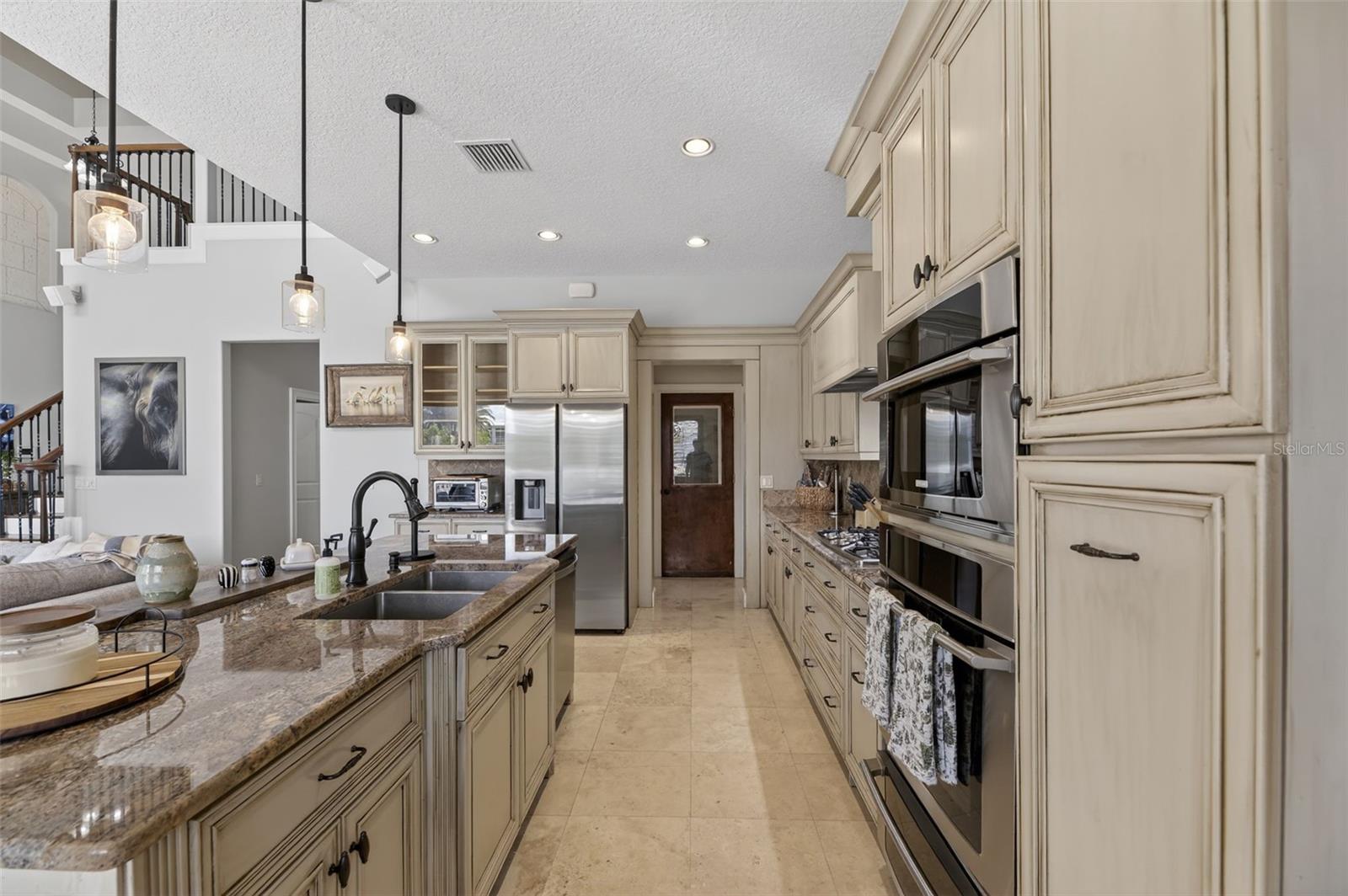 Image 20 of 100 For 912 Symphony Beach Lane