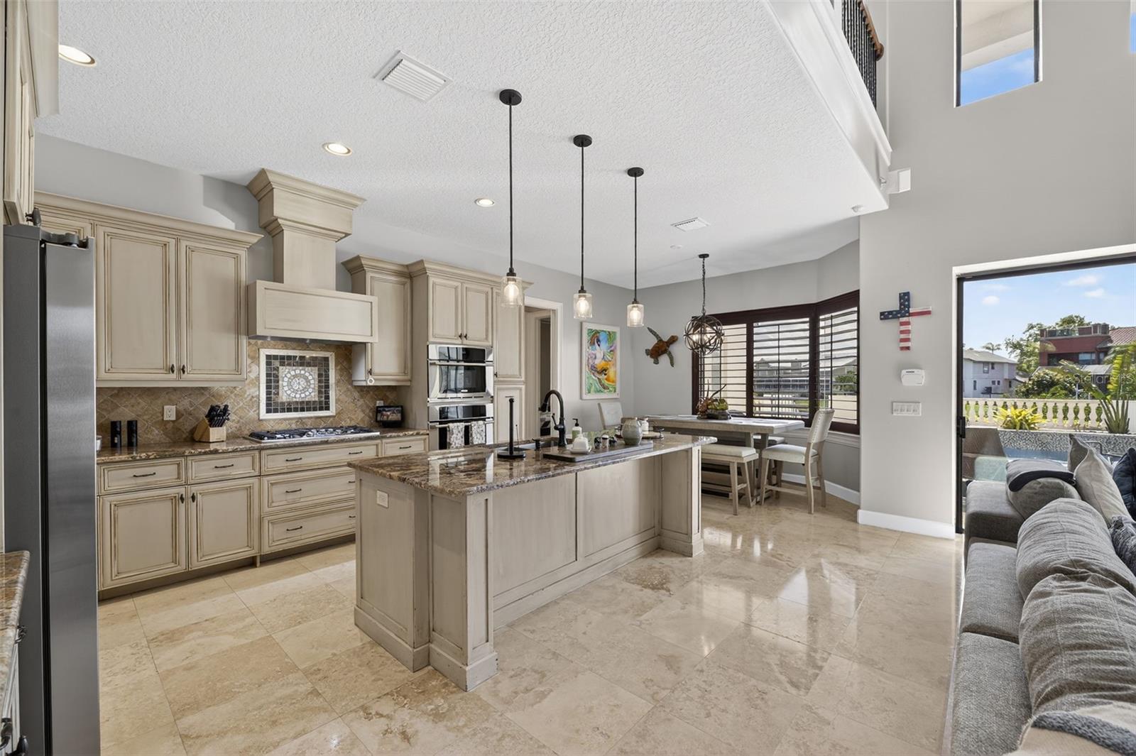 Image 22 of 100 For 912 Symphony Beach Lane