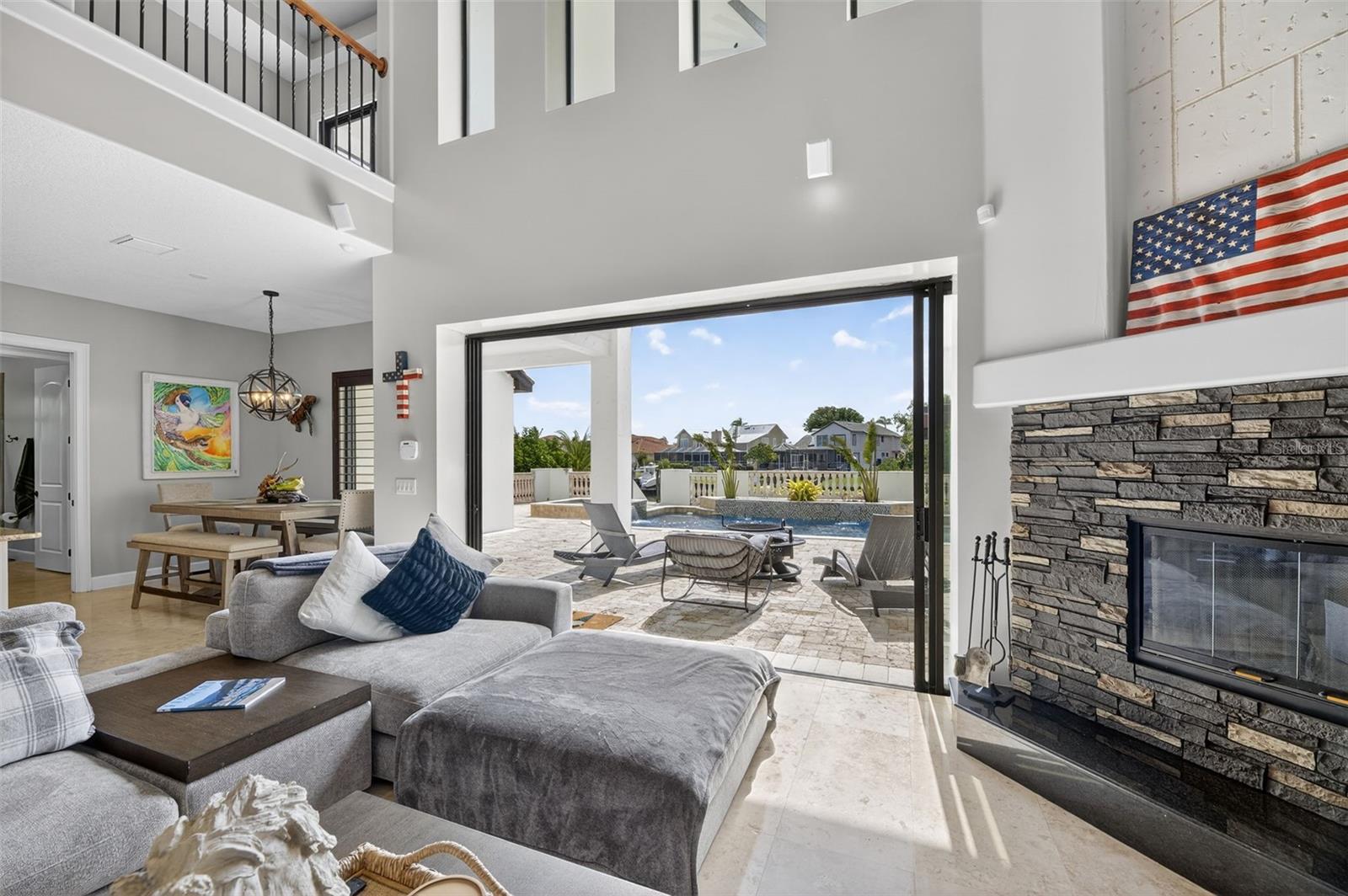 Image 31 of 100 For 912 Symphony Beach Lane