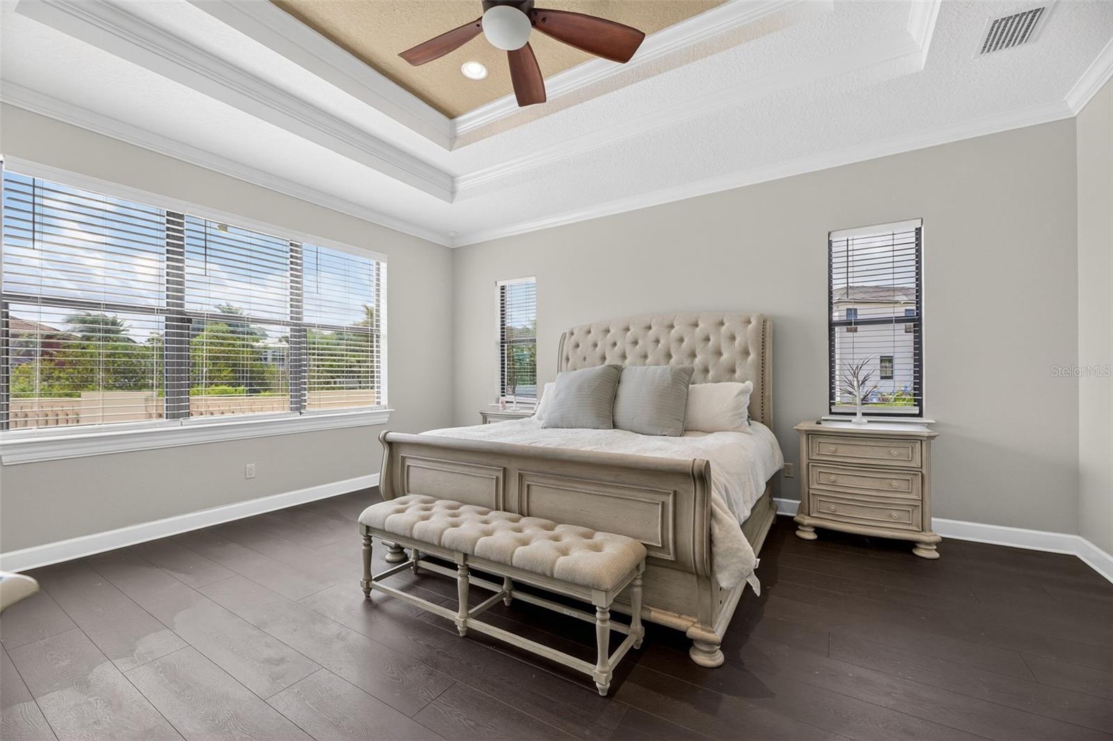 Image 42 of 100 For 912 Symphony Beach Lane