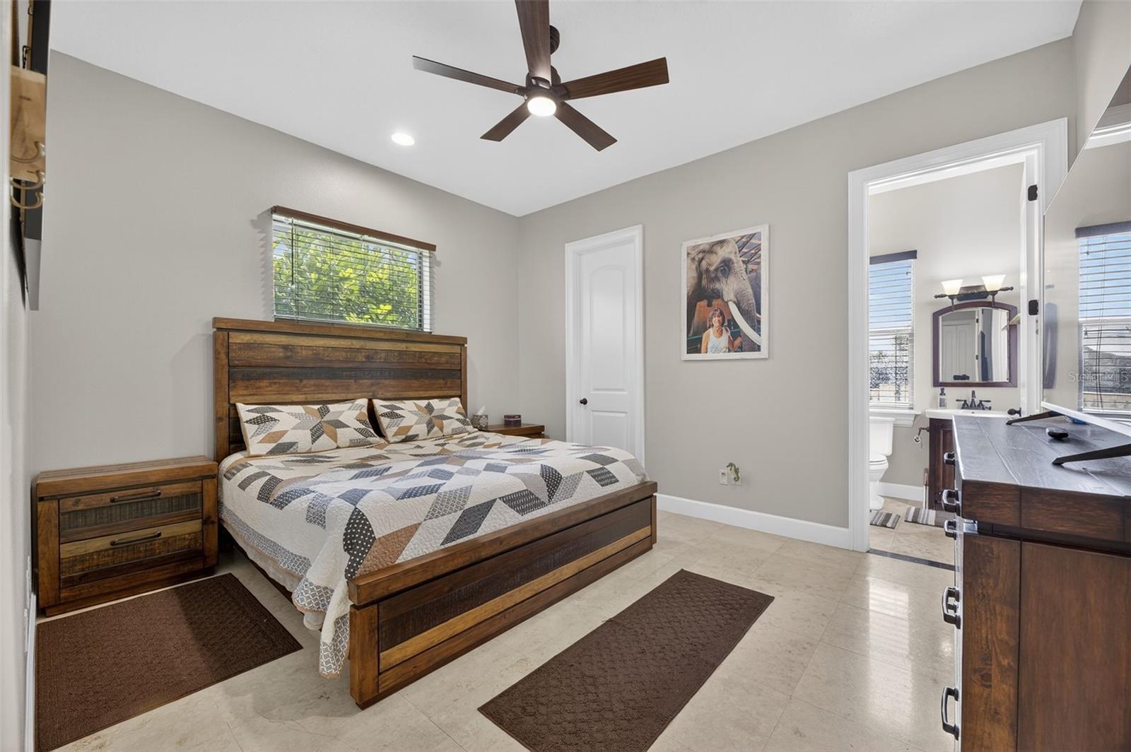 Image 55 of 100 For 912 Symphony Beach Lane