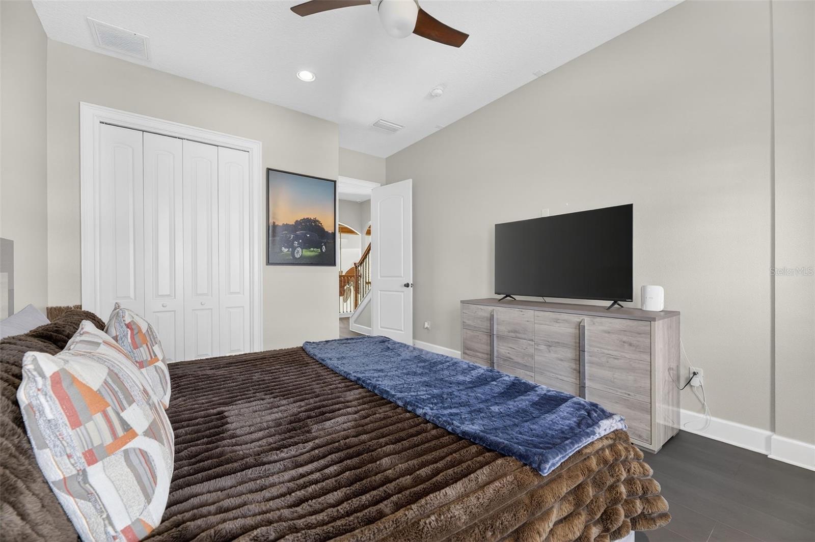 Image 71 of 100 For 912 Symphony Beach Lane