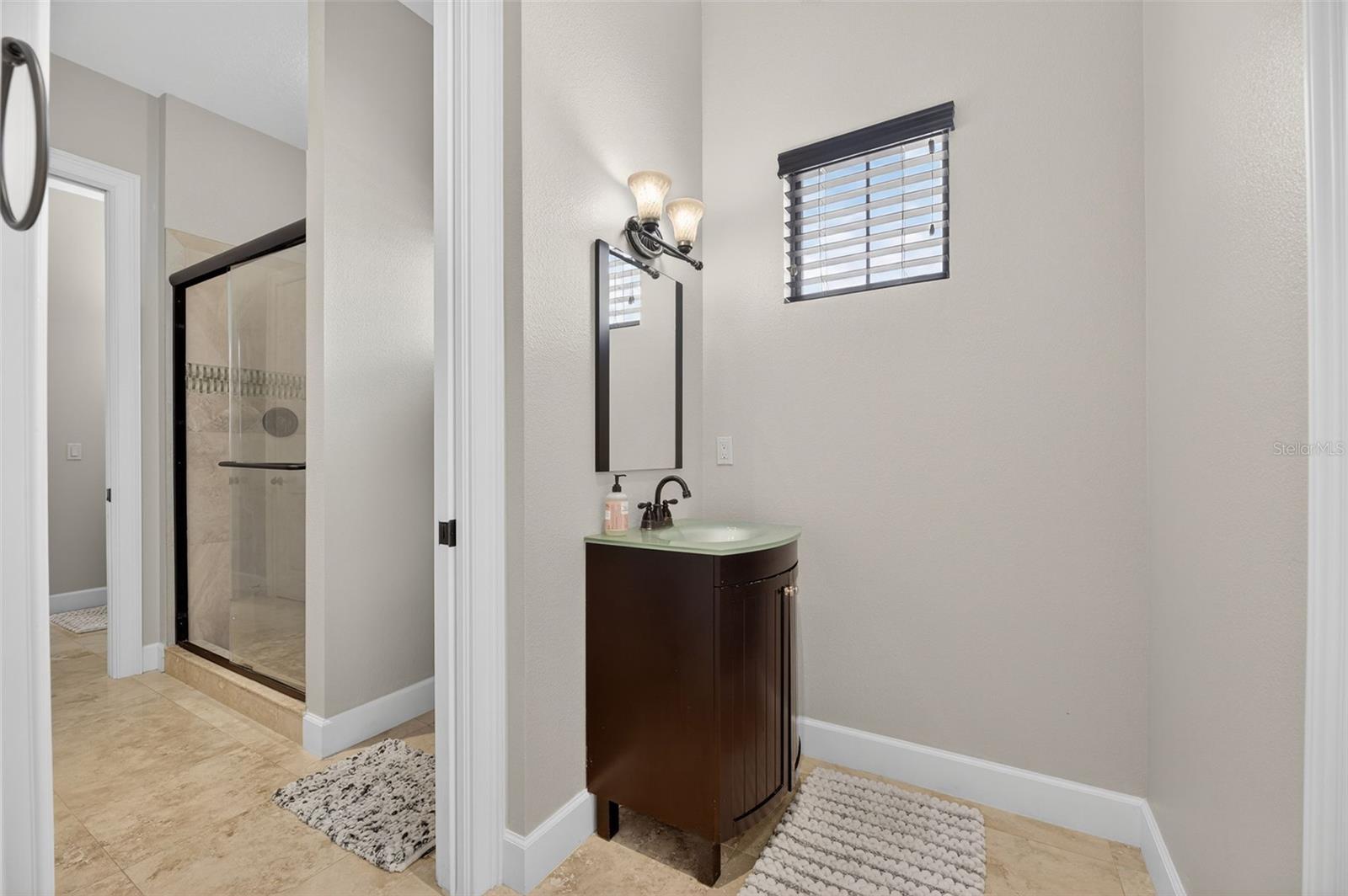 Image 72 of 100 For 912 Symphony Beach Lane