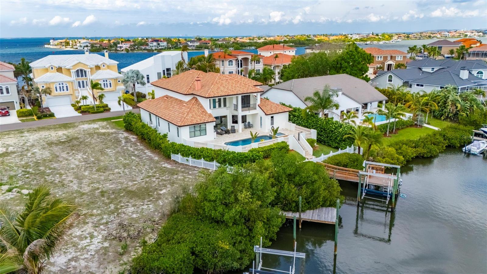 Image 88 of 100 For 912 Symphony Beach Lane