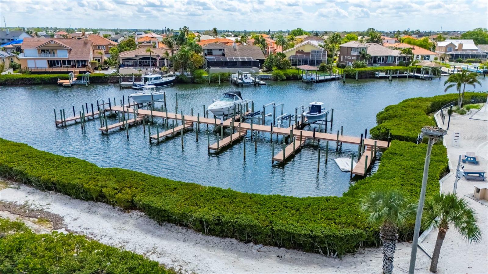 Image 92 of 100 For 912 Symphony Beach Lane