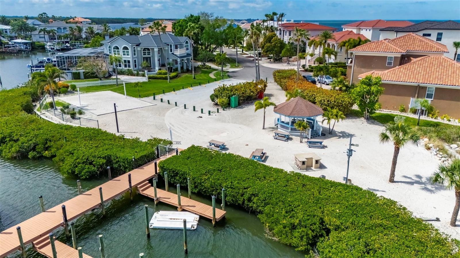 Image 93 of 100 For 912 Symphony Beach Lane