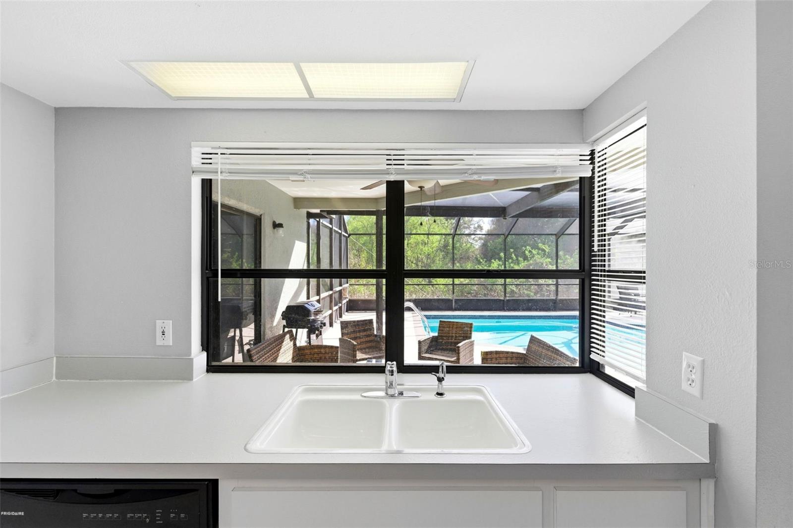 Image 20 of 70 For 9108 Tournament Drive