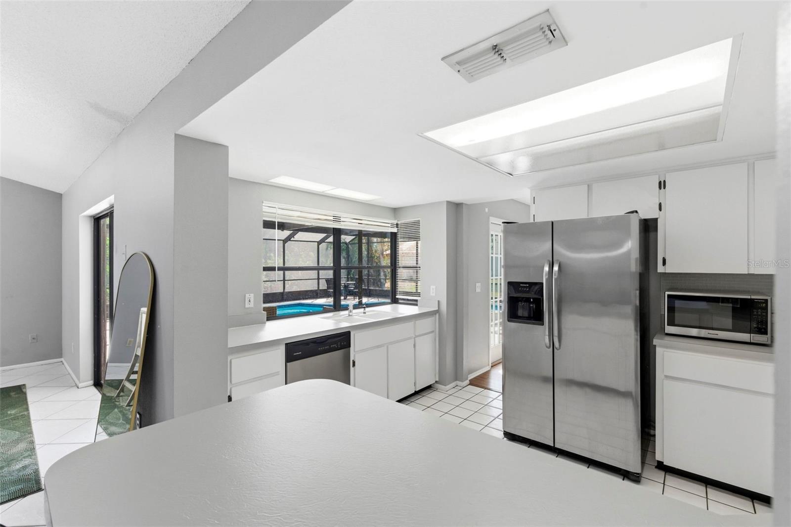 Image 21 of 70 For 9108 Tournament Drive