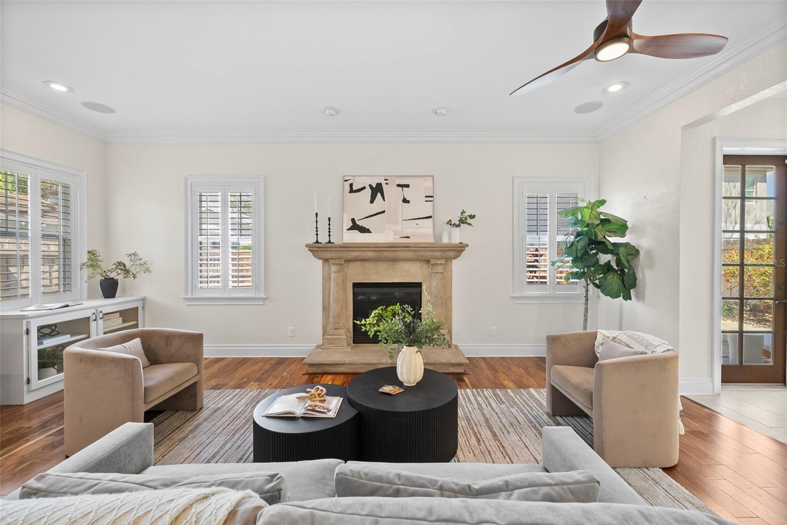 Image 11 of 39 For 2807 Sitios Street