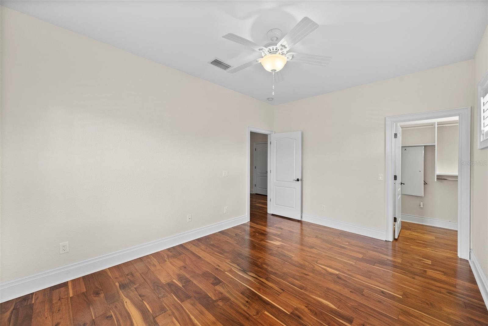 Image 31 of 39 For 2807 Sitios Street