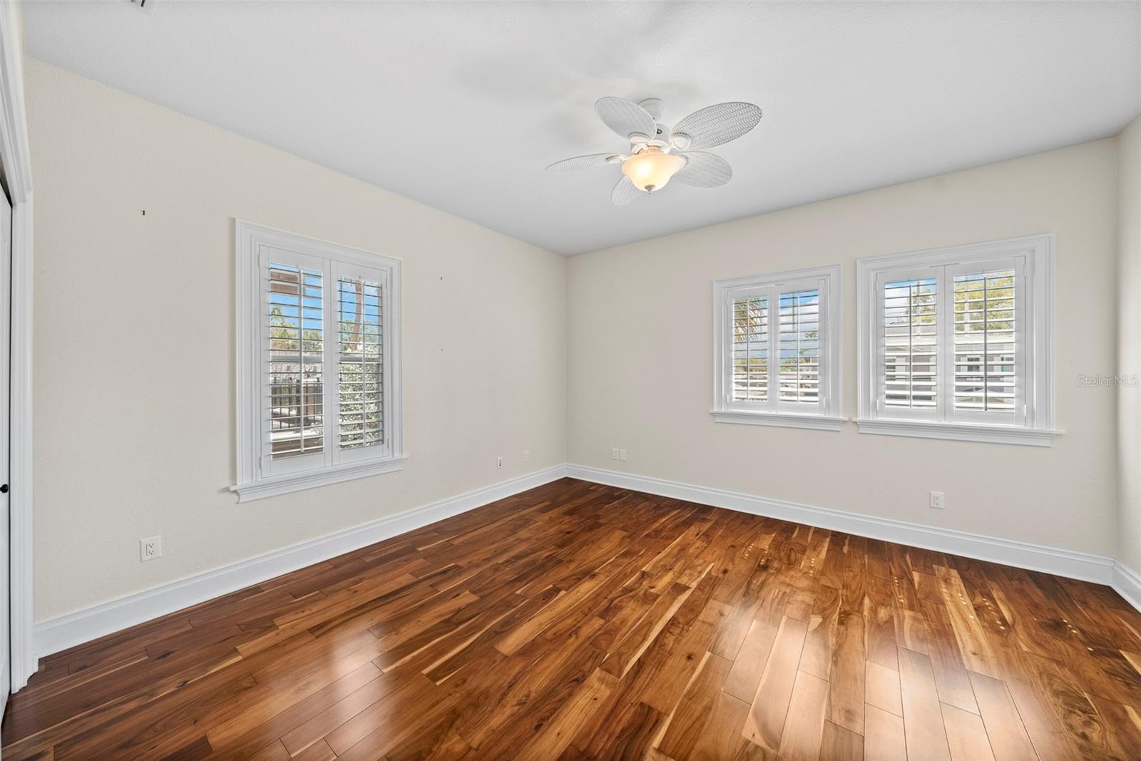 Image 34 of 39 For 2807 Sitios Street