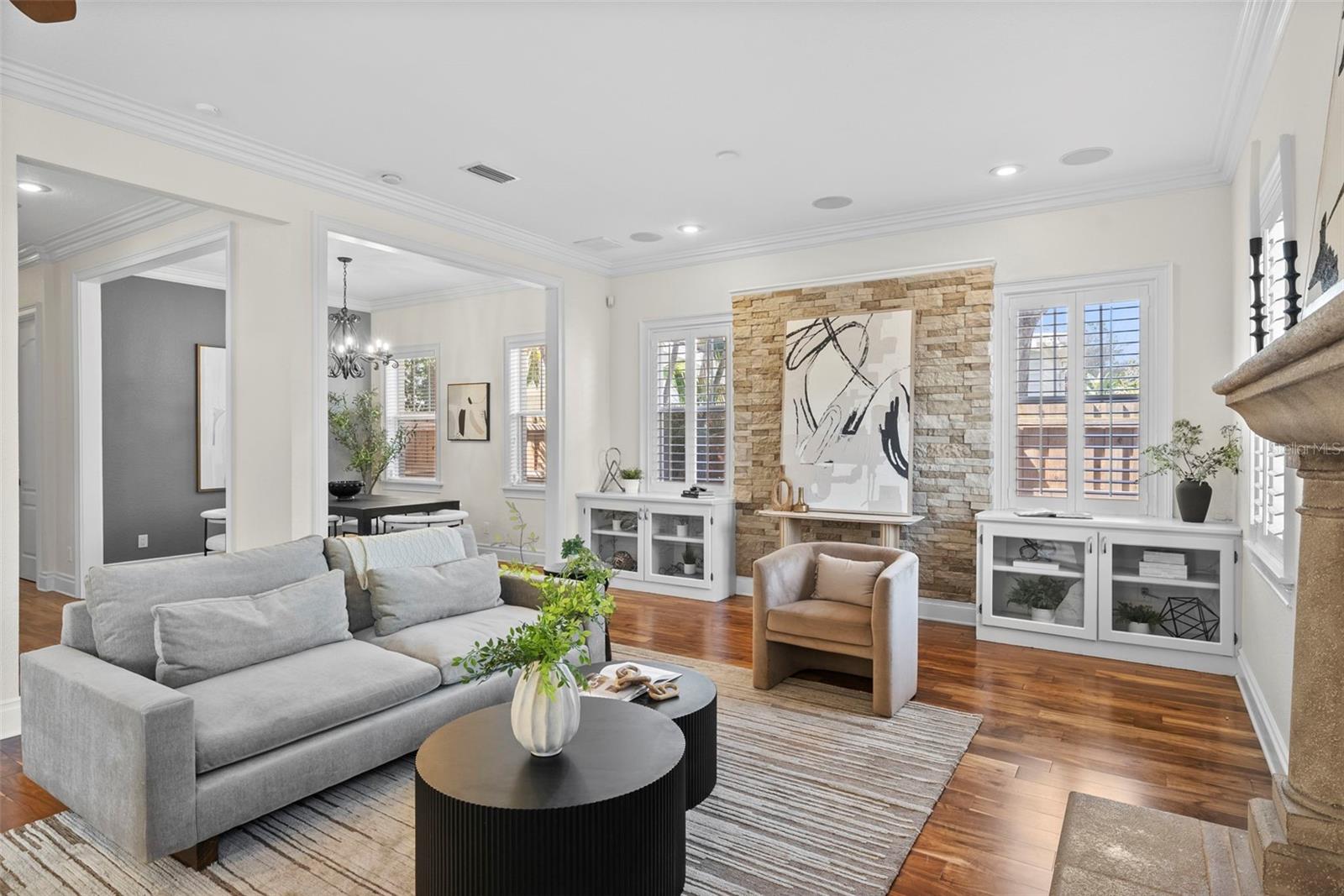 Image 9 of 39 For 2807 Sitios Street