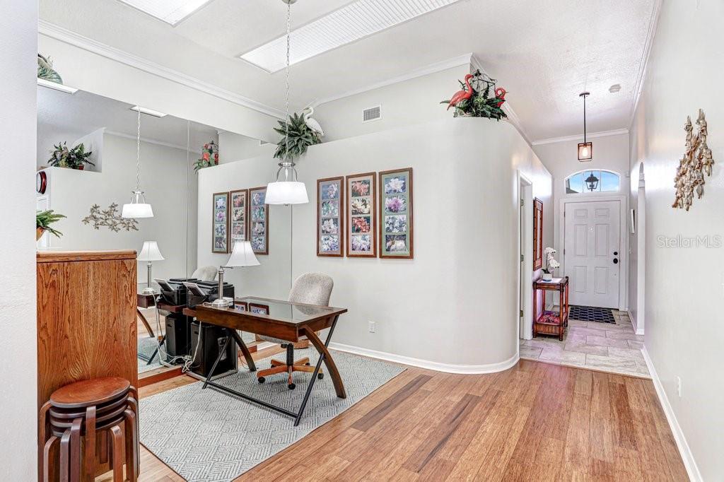 Image 17 of 32 For 28912 Burke Mill Place