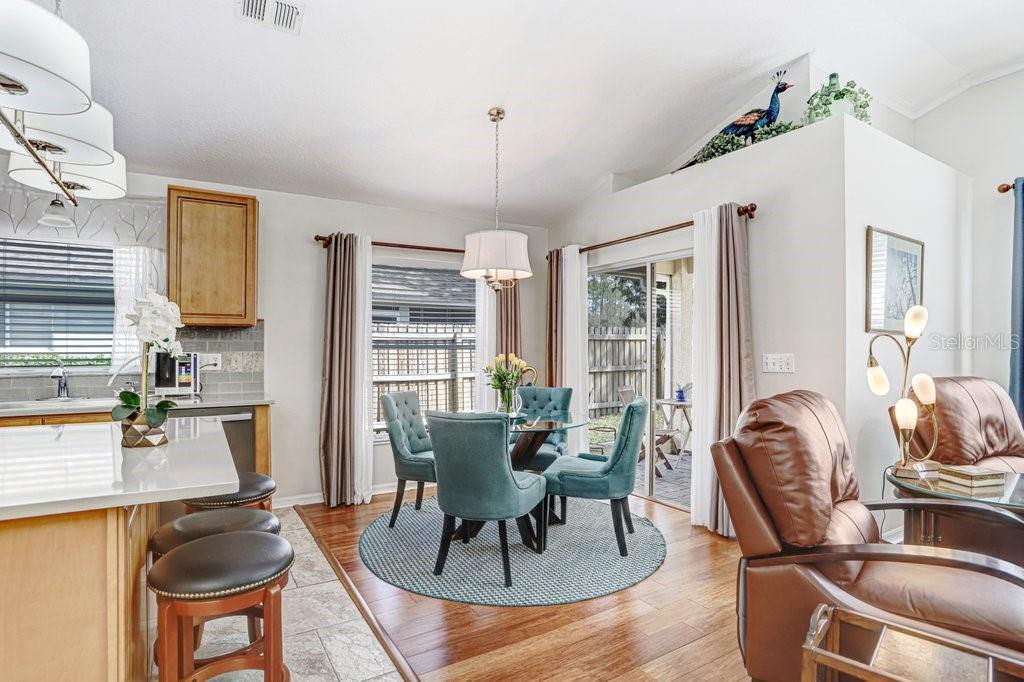 Image 20 of 32 For 28912 Burke Mill Place