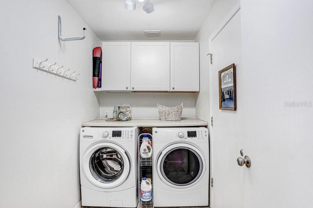 Image 21 of 32 For 28912 Burke Mill Place