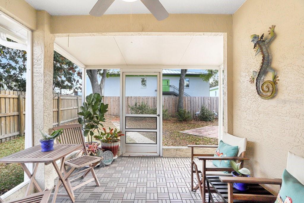 Image 22 of 32 For 28912 Burke Mill Place