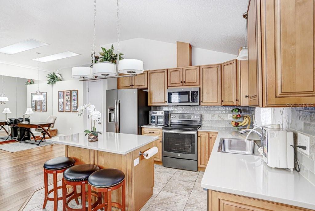 Image 3 of 32 For 28912 Burke Mill Place